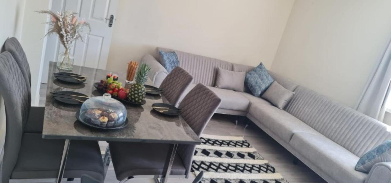 Stylish & Cozy 2-Bedroom Flat In Hoxton & Shoreditch London Exterior photo
